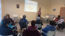 Taller de prevención de caídas en el entorno domiciliario CS de Personas mayores de Lada